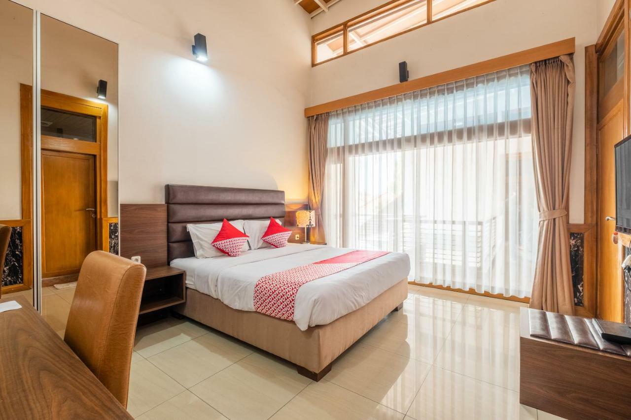Oyo 1210 Nice Guesthouse Μπαντούνγκ Εξωτερικό φωτογραφία
