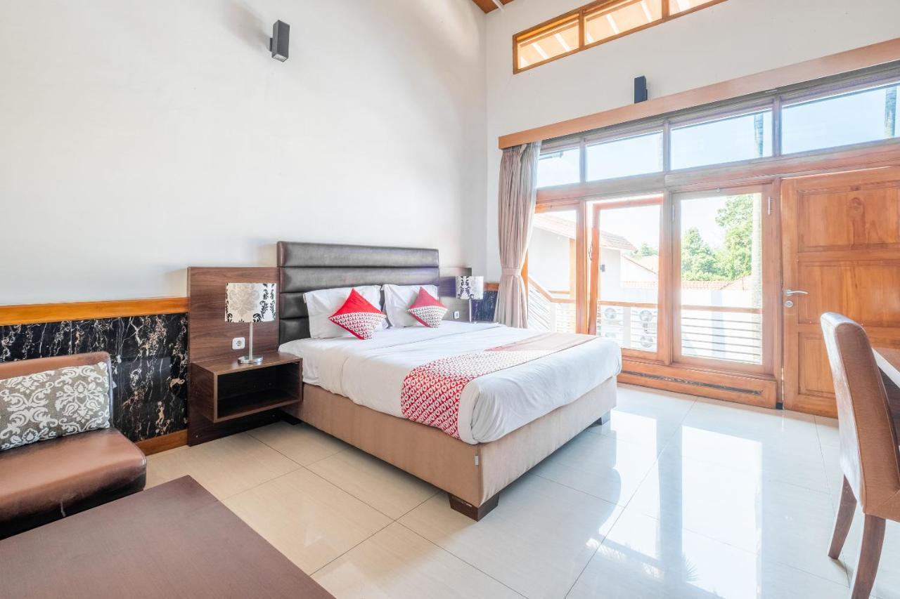 Oyo 1210 Nice Guesthouse Μπαντούνγκ Εξωτερικό φωτογραφία