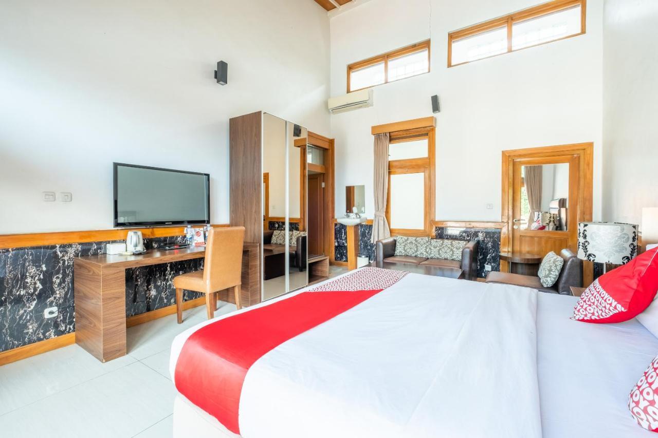 Oyo 1210 Nice Guesthouse Μπαντούνγκ Εξωτερικό φωτογραφία