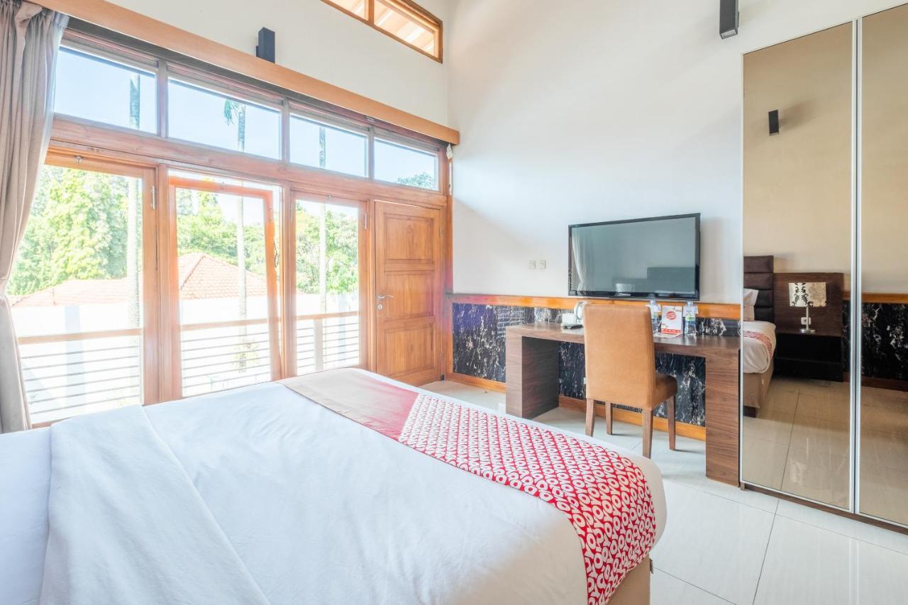 Oyo 1210 Nice Guesthouse Μπαντούνγκ Εξωτερικό φωτογραφία