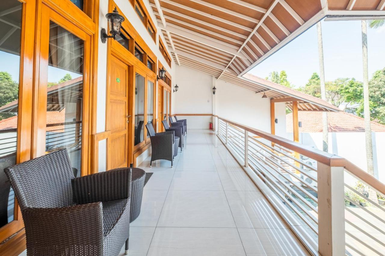 Oyo 1210 Nice Guesthouse Μπαντούνγκ Εξωτερικό φωτογραφία